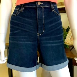 New York & Co Cuffed Shorts